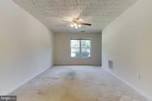 9018 Cheval Ln, Upper Marlboro, MD 20772 - Photo 14