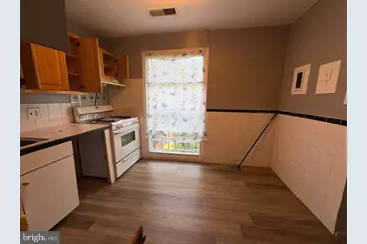 7979 Old Riggs Road #9, Hyattsville, MD 20783 - Photo 10