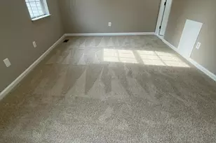 9015 Congress Pl, Landover, MD 20785 - Photo 4