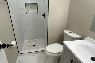 9015 Congress Pl, Landover, MD 20785 - Photo 6