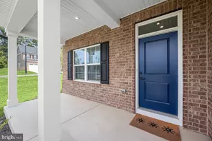 800 Moore Gate Wy, Bowie, MD 20716 - Photo 2