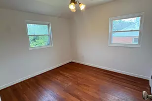 6212 Carters Ln, Riverdale, MD 20737 - Photo 10