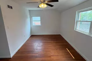 6212 Carters Ln, Riverdale, MD 20737 - Photo 14