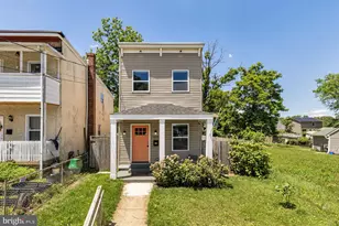 1002 58th Ave, Capitol Heights, MD 20743 - Photo 2