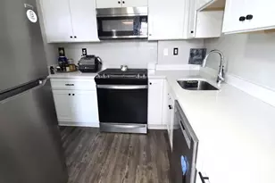 910 Highview Dr, Capitol Heights, MD 20743 - Photo 8
