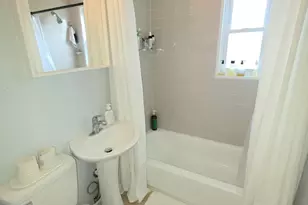 910 Highview Dr, Capitol Heights, MD 20743 - Photo 14