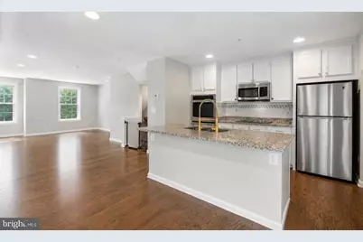 1052 Owens Road, Oxon Hill, MD 20745 - Photo 16