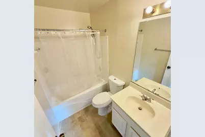 3410 Little Hill Lane, District Heights, MD 20747 - Photo 12