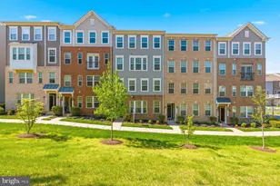 2731 Pinebrook Rd, Landover, MD 20785 - Photo 1