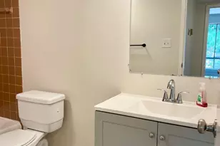 8433 Greenbelt Rd, Greenbelt, MD 20770 - Photo 16