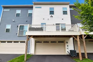 9008 Armstrong Ln, Upper Marlboro, MD 20772 - Photo 32