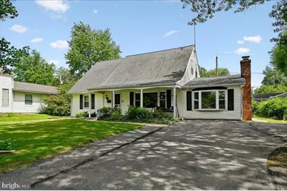 2615 Kennison Lane, Bowie, MD 20715 - Photo 2