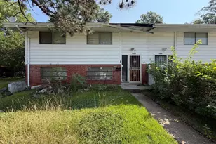 1025 Carrington Ave, Capitol Heights, MD 20743 - Photo 1
