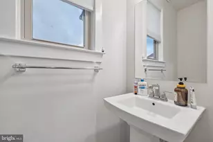 109 Green Branch Rd, Laurel, MD 20708 - Photo 16