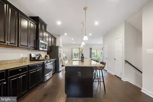 8015 Spring Arbor Dr, Laurel, MD 20707 - Photo 8