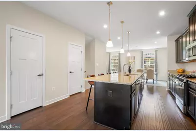 8015 Spring Arbor Drive, Laurel, MD 20707 - Photo 10
