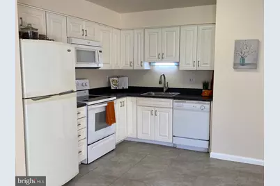 6924 Hanover Parkway #101, Greenbelt, MD 20770 - Photo 10