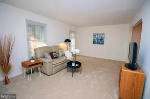 5932 St Moritz Dr, Temple Hills, MD 20748 - Photo 2