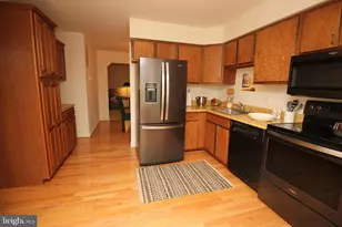 5932 St Moritz Dr, Temple Hills, MD 20748 - Photo 16