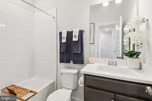 717 Fairmont Dr, Bowie, MD 20716 - Photo 36