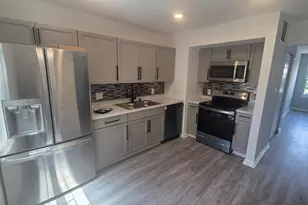6325 Sunvalley, District Heights, MD 20747 - Photo 12