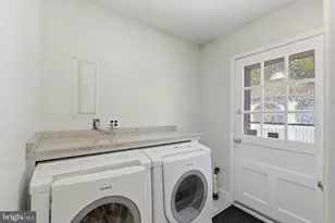 15746 Pointer Ridge Dr, Bowie, MD 20716 - Photo 12