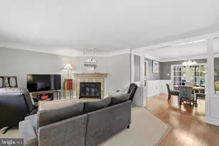 15746 Pointer Ridge Dr, Bowie, MD 20716 - Photo 2