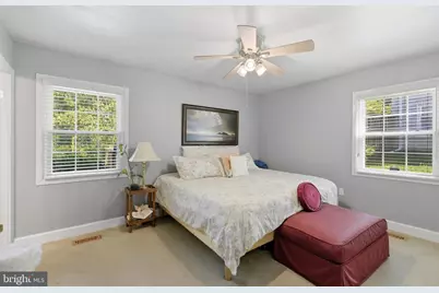 15746 Pointer Ridge Drive, Bowie, MD 20716 - Photo 22
