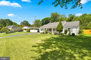 15746 Pointer Ridge Dr, Bowie, MD 20716 - Photo 36
