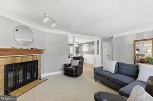 15746 Pointer Ridge Dr, Bowie, MD 20716 - Photo 4