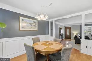 15746 Pointer Ridge Dr, Bowie, MD 20716 - Photo 6