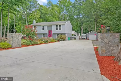 16208 Manning Road W, Accokeek, MD 20607 - Photo 4