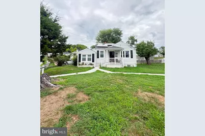 1301 Chapelwood Lane, Capitol Heights, MD 20743 - Photo 2