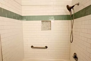 1301 Chapelwood Ln, Capitol Heights, MD 20743 - Photo 16