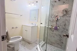 1301 Chapelwood Ln, Capitol Heights, MD 20743 - Photo 18