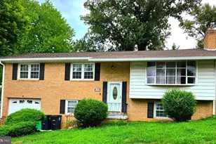 6208 Harley Ln, Temple Hills, MD 20748 - Photo 2