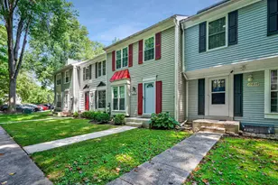 15811 Piller Ln, Bowie, MD 20716 - Photo 2