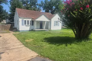 103 Mohican Dr, Oxon Hill, MD 20745 - Photo 2