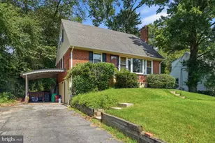 10500 Deakins Hall Dr, Adelphi, MD 20783 - Photo 2