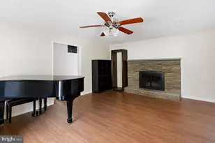 16301 Abbey Dr, Bowie, MD 20715 - Photo 4