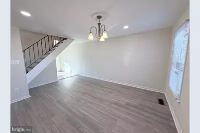 4054 Hanson Oaks Drive, Hyattsville, MD 20784 - Photo 4