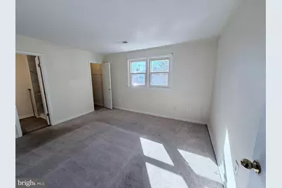 4054 Hanson Oaks Drive, Hyattsville, MD 20784 - Photo 18