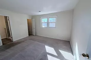 4054 Hanson Oaks Dr, Hyattsville, MD 20784 - Photo 18