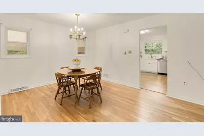 8513 Carrollton Parkway, Hyattsville, MD 20784 - Photo 14