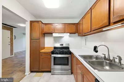 6012 Westchester Park Drive #102, College Park, MD 20740 - Photo 12