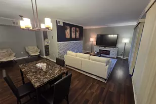 6998 Hanover Pkwy, Greenbelt, MD 20770 - Photo 10