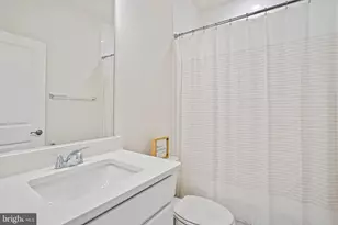 3443 Carnaby St, Hyattsville, MD 20782 - Photo 18