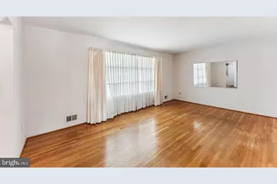 6127 85th Avenue, New Carrollton, MD 20784 - Photo 2
