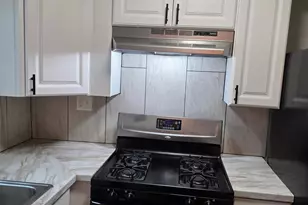 1645 Addison Rd S, District Heights, MD 20747 - Photo 16