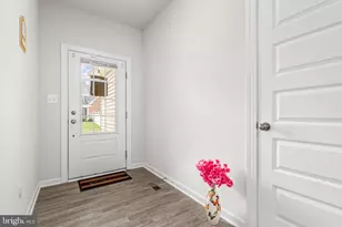 5812 E Williamson Ct, Brandywine, MD 20613 - Photo 4